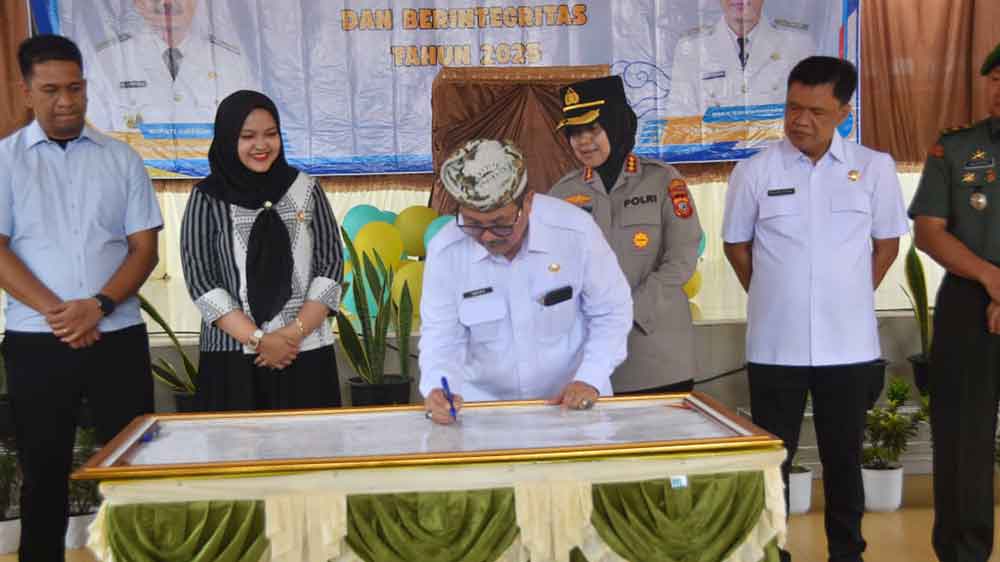 Semua Gratis, Bupati Imron Tegaskan SPMB 2025 di Kabupaten Cirebon Tidak Ada Titipan, Berikut Link Resminya