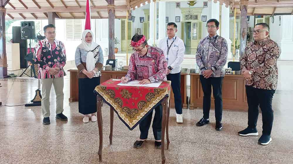 Kurangi Angka Pengangguran Daerah, Pemkab Cirebon Biayai Pelatihan Kerja ke Jepang