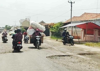 Jalan Gebang-Pabuaran Cirebon Batal Diperbaiki Bulan Ini