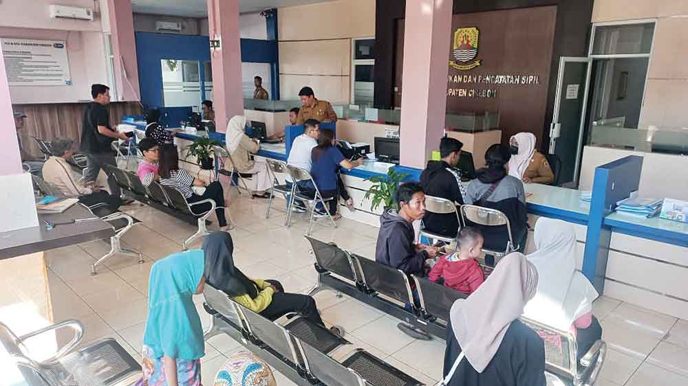 Jangan Persulit Pengurusan Adminduk, Komisi I Minta Disdukcapil Kabupaten Cirebon Tak Wajibkan Syarat Memberatkan