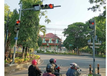 Demo Anarkis di Kabupaten Cirebon, Traffic Light Dirusak Massa, Kerugian Rp36 Juta Lebih