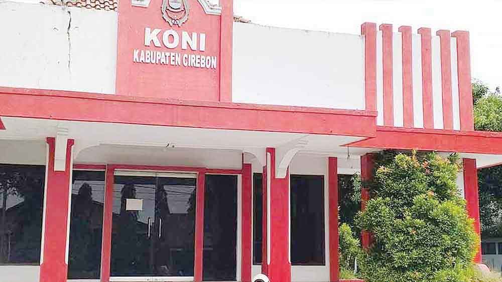 Sutardi Diminta Tinggalkan Gedung KONI Kabupaten Cirebon