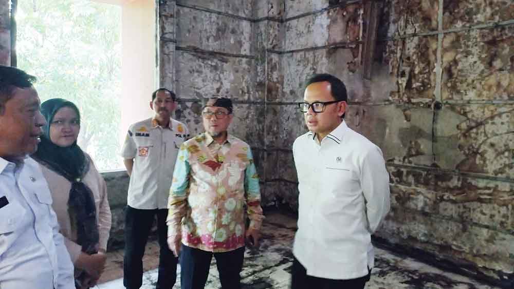 Wamendagri: Situasi Mencekam sudah Dipulihkan, Apresiasi Langkah Cepat Bupati Cirebon dan Forkopimda Lakukan Kondusifitas