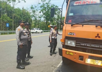 Polisi Tertibkan Pak Ogah dan Parkir Liar di Wilayah Talun Cirebon