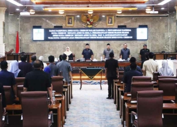 DPRD dan Pemkot Cirebon Bahas Raperda APBD 2026