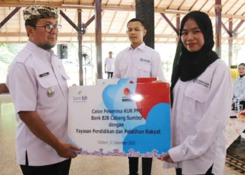 Komitmen Entaskan Kemiskinan, Pemkab Cirebon Fasilitasi KUR untuk CPMI