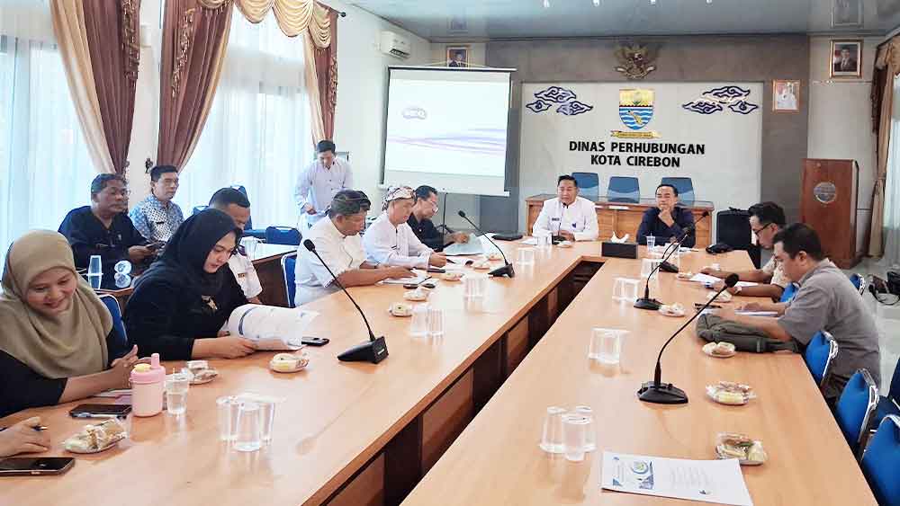 DPRD Kota Cirebon Dorong Optimalisasi Pendapatan Parkir, Soroti Masalah Karcis dan Jukir