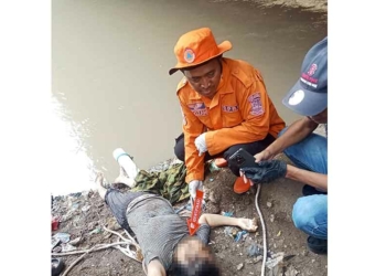 Penemuan Mayat di Cirebon, Jasad Ibu Rumah Tangga Tersangkut di Jembatan Karangsambung